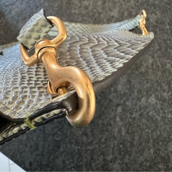 DOONEY & BOURKE NORTH/SOUTH REESE SHOULDER BAG IN METAL GREEN , RED INTERIOR - Picture 16 of 17